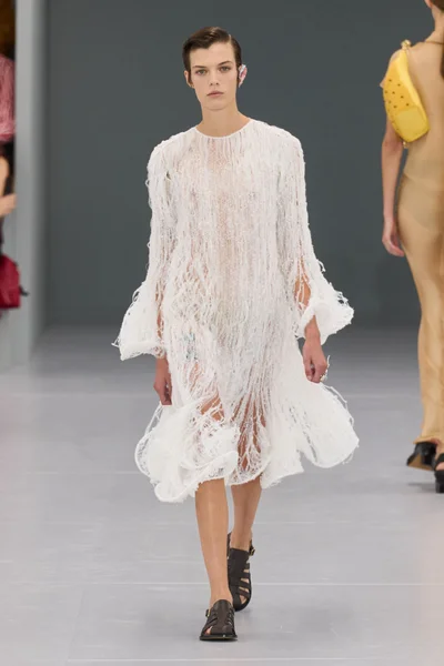 Look 41